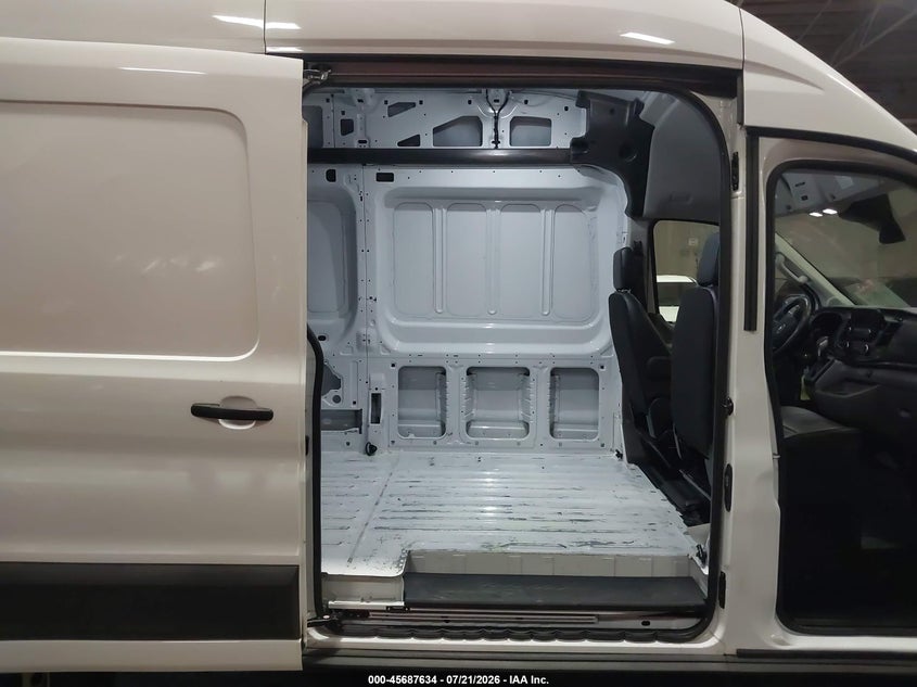 2023 FORD TRANSIT-250 CARGO VAN auction photo 8