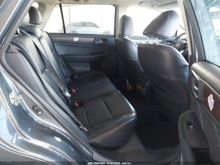 2018 SUBARU OUTBACK auction photo 8