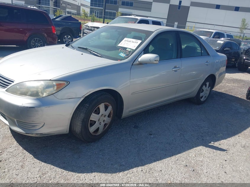 2006 TOYOTA CAMRY auction photo 2