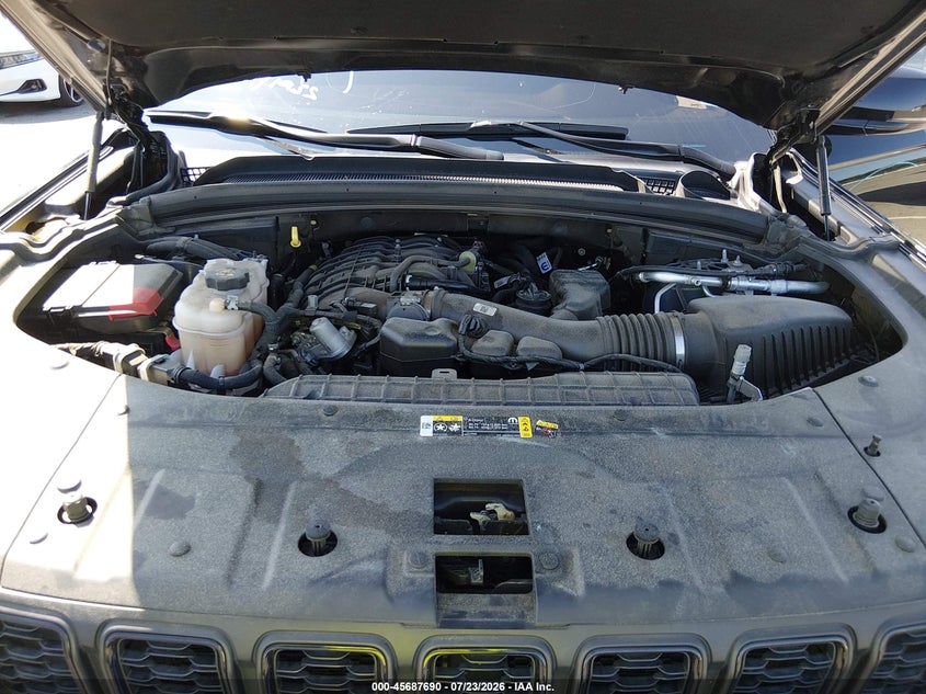 JEEP GRAND CHEROKEE L - zdjęcie 10