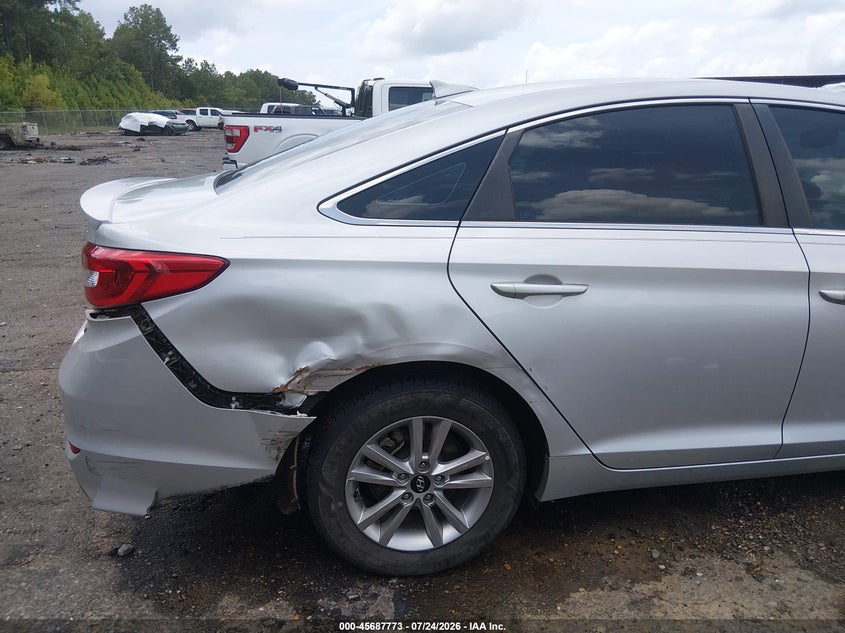 2017 HYUNDAI SONATA auction photo 6