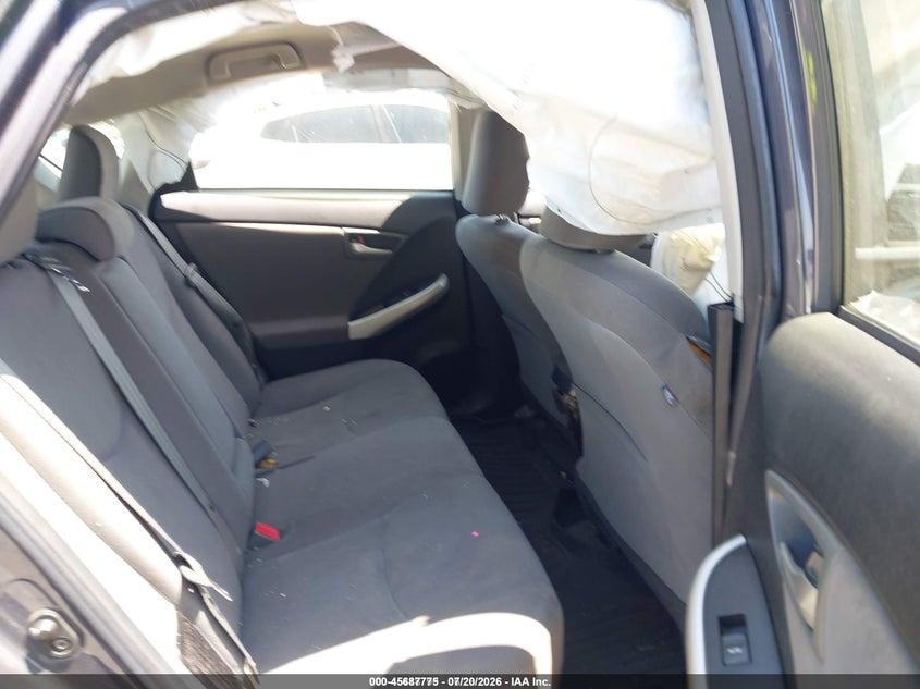 2014 TOYOTA PRIUS HATCHBACK 1.8L I-4 DOHC, VVT, 98HP