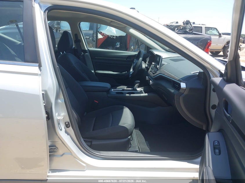 2026 NISSAN ALTIMA SV FWD — Photo 5