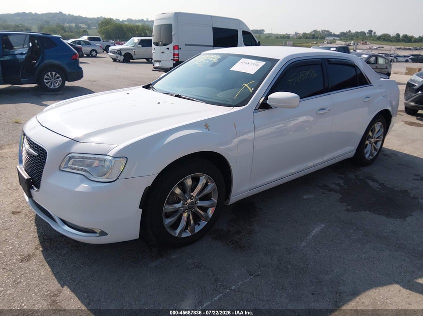 Vin: 2c3ccarg4fh831021, lot: 46186443, chrysler 300 limited 20152