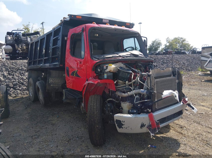 2021 FREIGHTLINER M2 106 auction photo 2