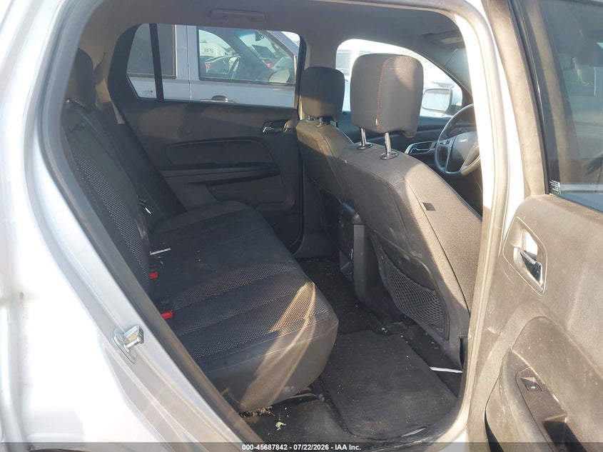 2017 GMC TERRAIN auction photo 8