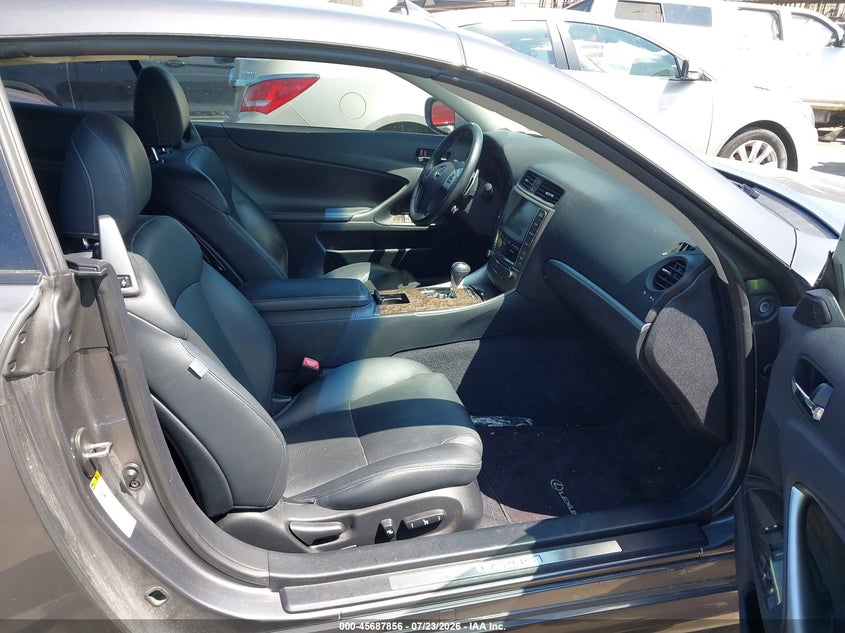 2015 LEXUS IS 350C auction photo 5