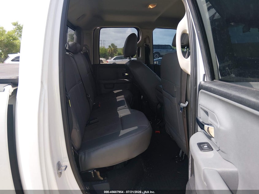 2017 Ram 1500 Slt 4X2 6'4 Box VIN: 1C6RR6GGXHS803876 Lot: 45687954
