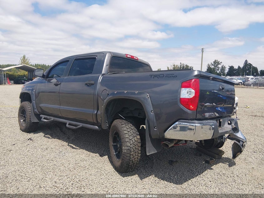 TOYOTA TUNDRA - zdjęcie 3