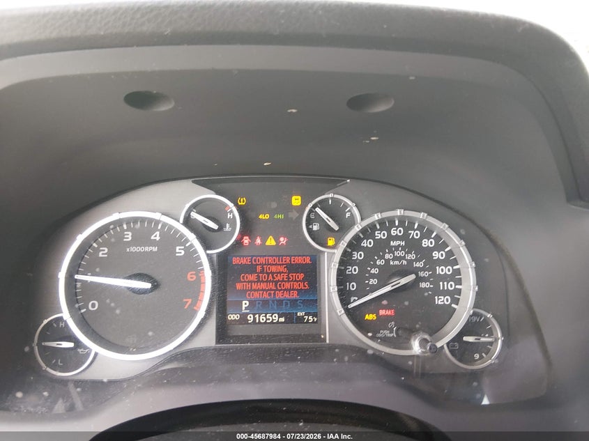 TOYOTA TUNDRA - zdjęcie 7