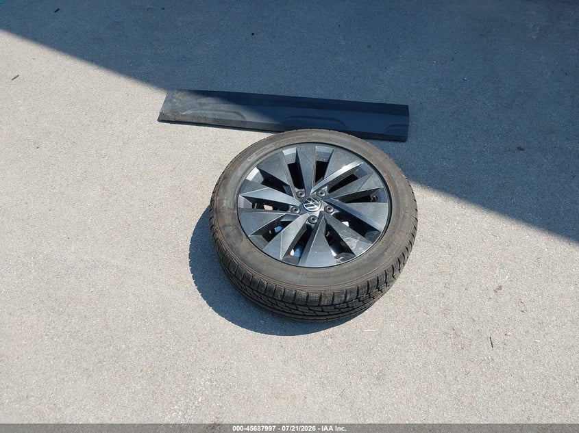 2024 Volkswagen Taos 1.5T S VIN: 3VV5X7B20RM017630 Lot: 45687997