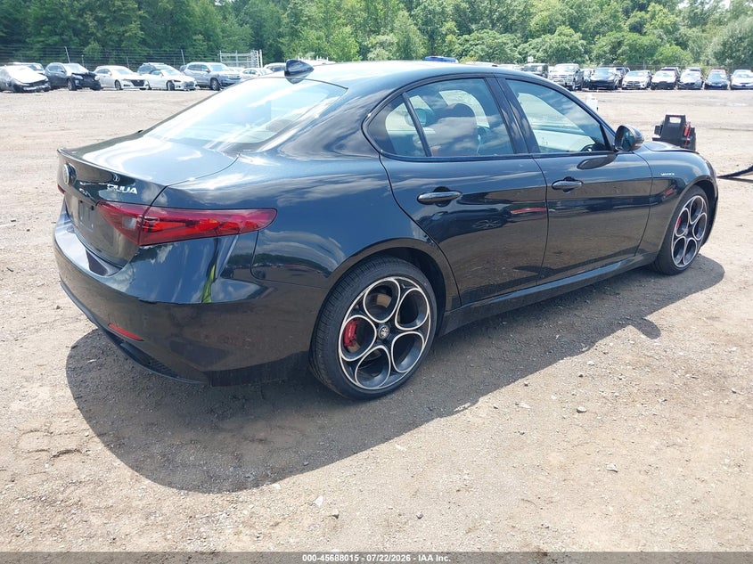 2023 ALFA ROMEO GIULIA auction photo 4