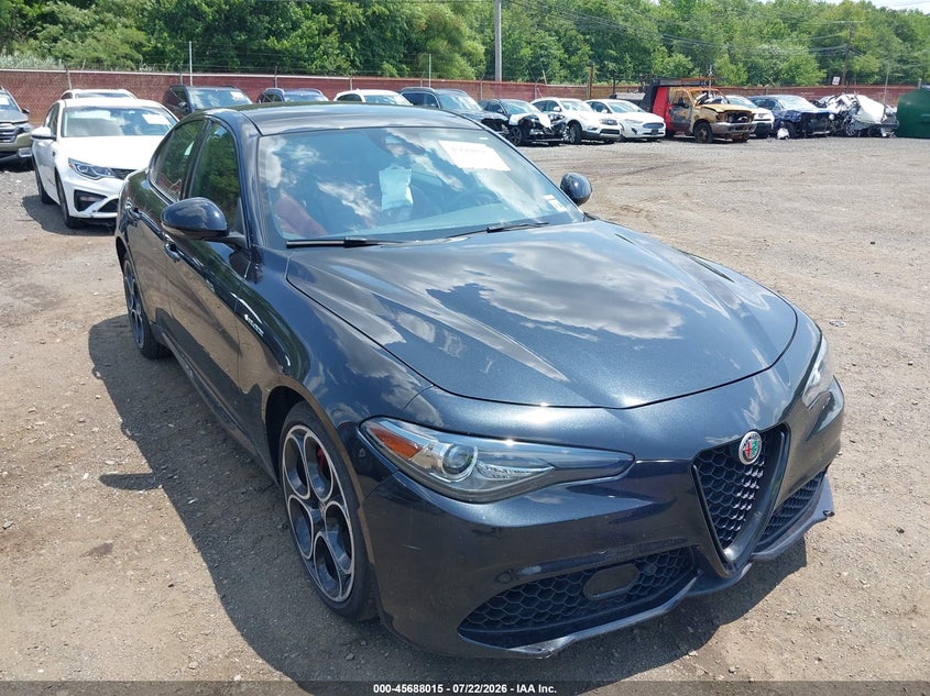 2023 ALFA ROMEO GIULIA auction photo 6