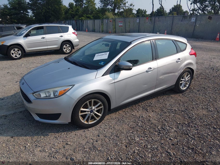 Vin: 1fadp3k22gl263540, lot: 46186627, ford focus se 20162