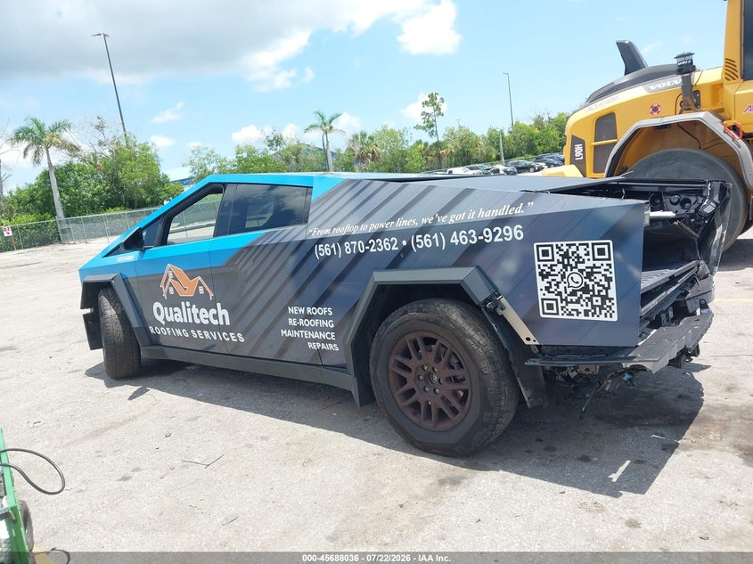 2025 TESLA CYBERTRUCK auction photo 3