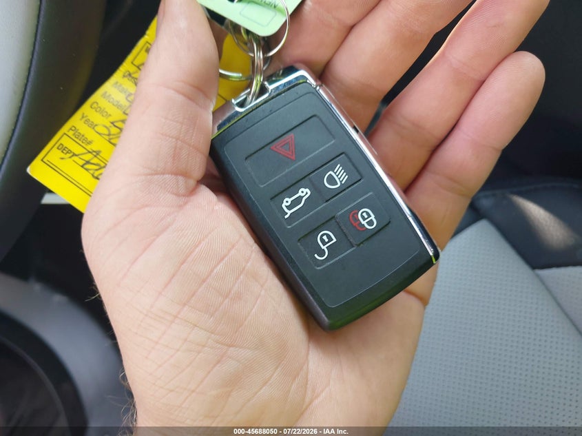 LAND ROVER RANGE ROVER VELAR - zdjęcie 11