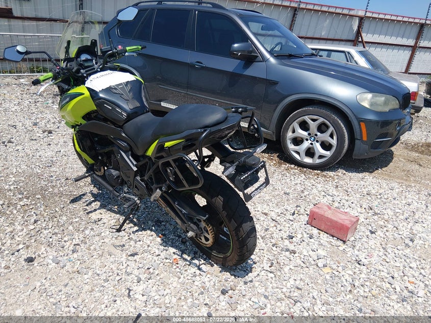 2017 KAWASAKI KLE650 auction photo 3