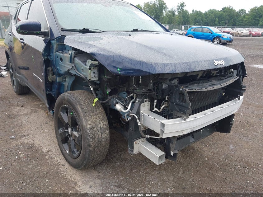 2019 Jeep Compass Latitude 4X4 VIN: 3C4NJDBB7KT656422 Lot: 45688115