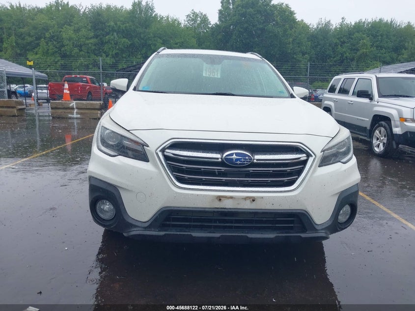 2018 Subaru Outback 3.6R Touring VIN: 4S4BSETC9J3353550 Lot: 45688122