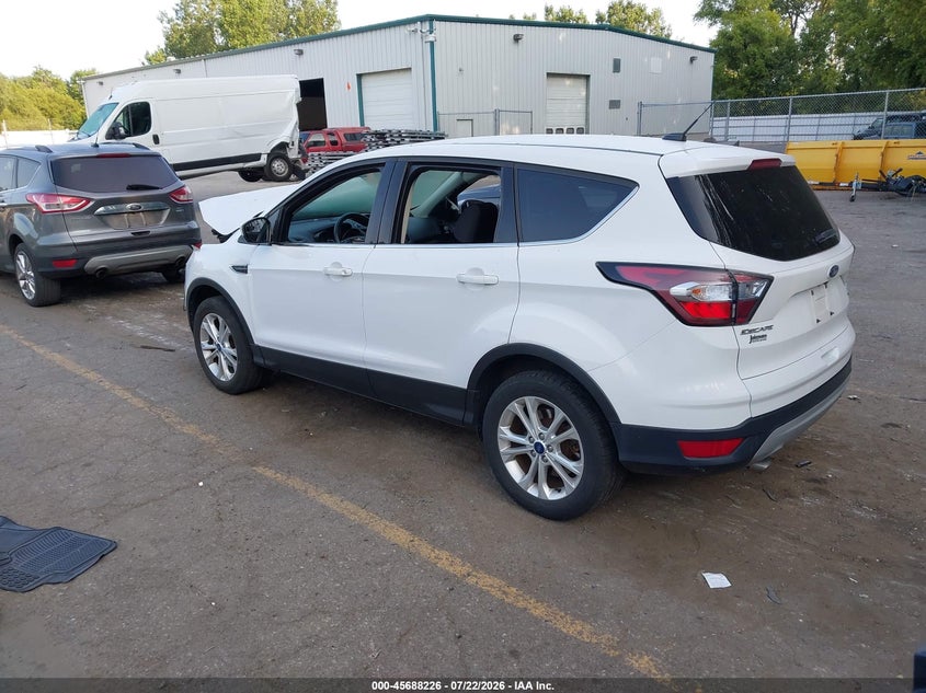 Vin: 1fmcu0gd3hub03827, lot: 46186833, ford escape se 20173