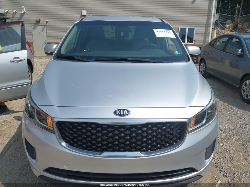 2016 KIA SEDONA auction photo 6