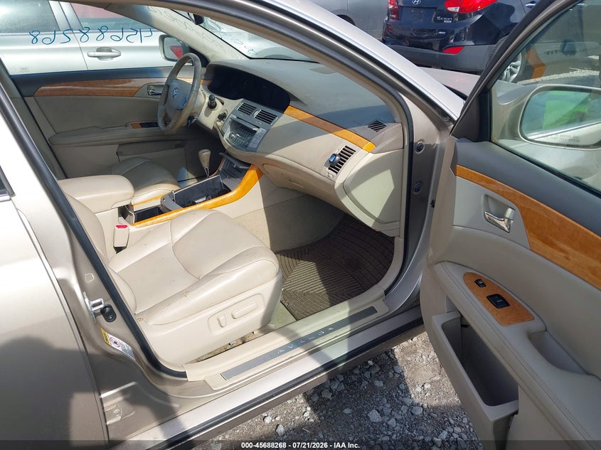 2007 TOYOTA AVALON auction photo 5