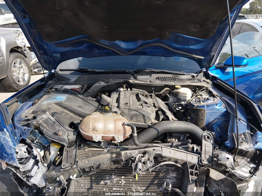 FORD MUSTANG - zdjęcie 10