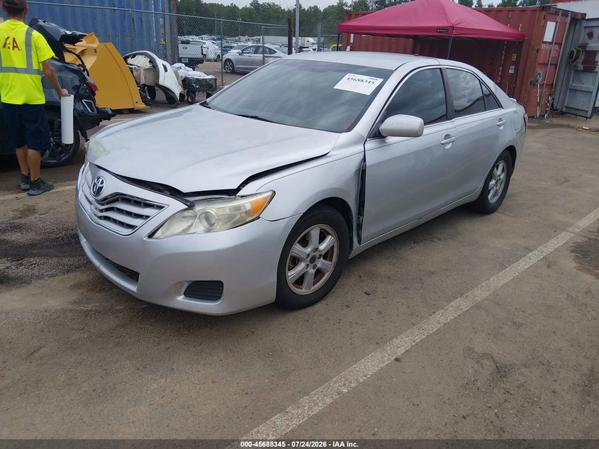 2010 Toyota Camry, Удар спереди, IAAI, VIN 4T4BF3EK4AR032139 — фото 2