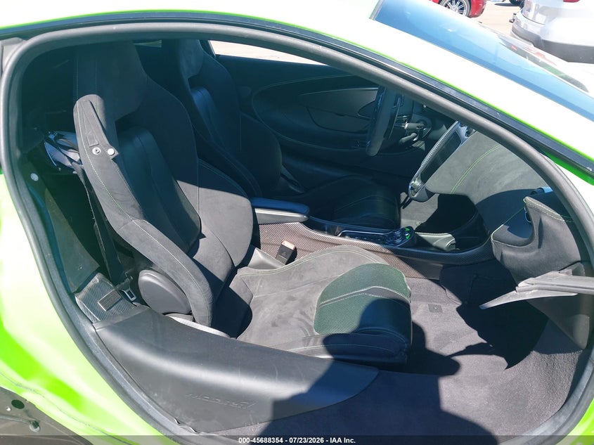 2016 MCLAREN 570S auction photo 8