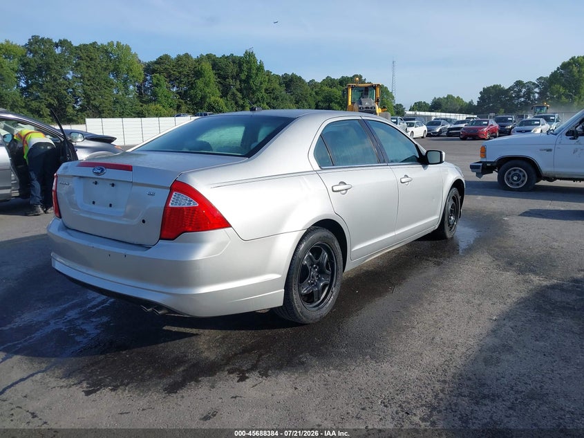2010 FORD FUSION auction photo 4