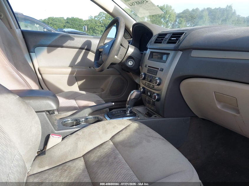 2010 FORD FUSION auction photo 5