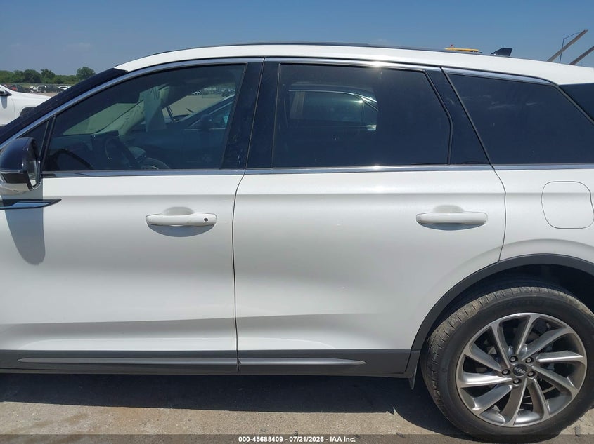 2023 Lincoln Corsair Standard VIN: 5LMCJ1CA1PUL12585 Lot: 45688409