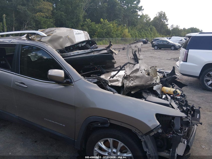 2019 Jeep Cherokee Latitude Fwd VIN: 1C4PJLCB9KD159704 Lot: 45688413