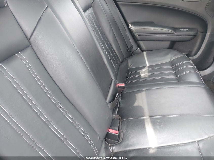 2015 Chrysler 300 300S VIN: 2C3CCAGG2FH756872 Lot: 45688422