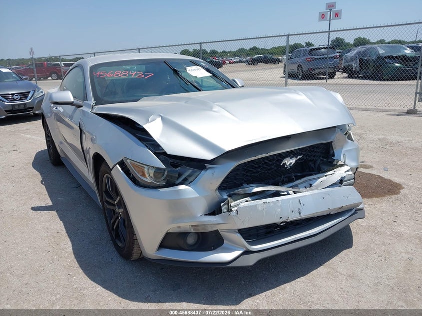 FORD MUSTANG - zdjęcie 1