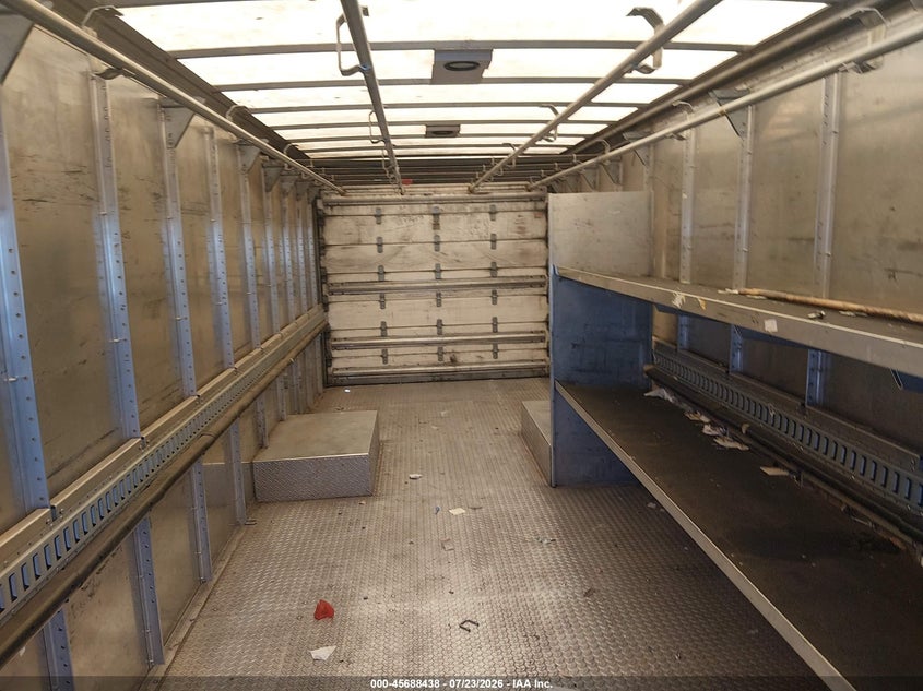2013 FREIGHTLINER CHASSIS auction photo 6