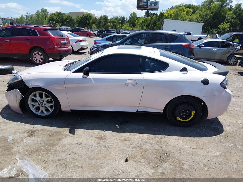 2008 Hyundai Tiburon Gt/Gt Limited/Se VIN: KMHHN66F08U290159 Lot: 45688451