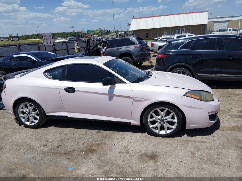 2008 Hyundai Tiburon Gt/Gt Limited/Se VIN: KMHHN66F08U290159 Lot: 45688451