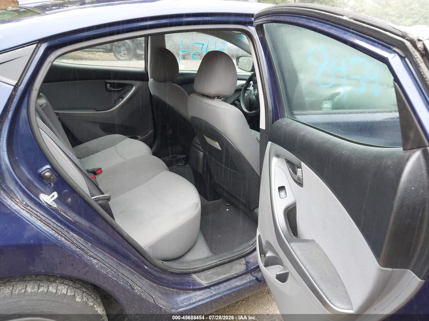 2014 HYUNDAI ELANTRA auction photo 8
