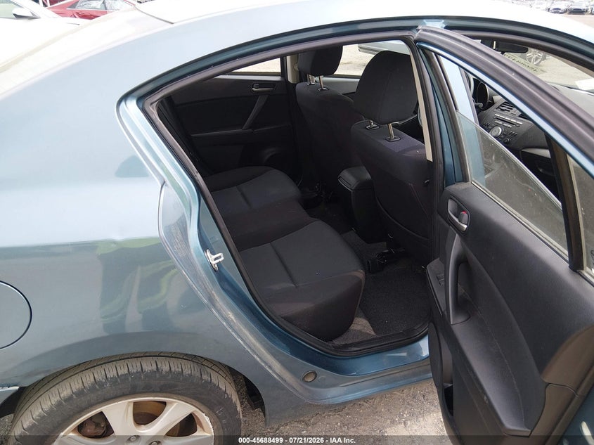 2011 Mazda Mazda3 I Touring VIN: JM1BL1VGXB1423371 Lot: 45688499