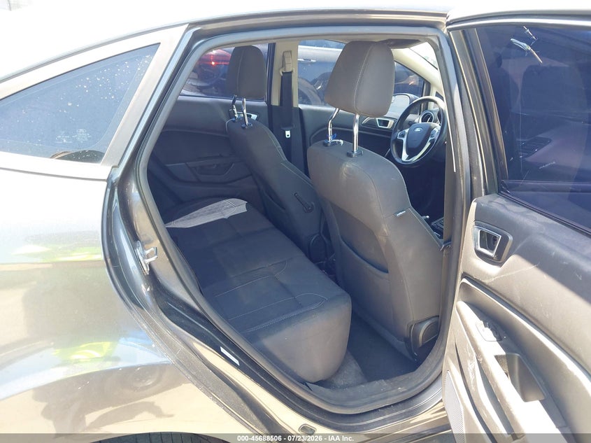 2016 FORD FIESTA auction photo 8