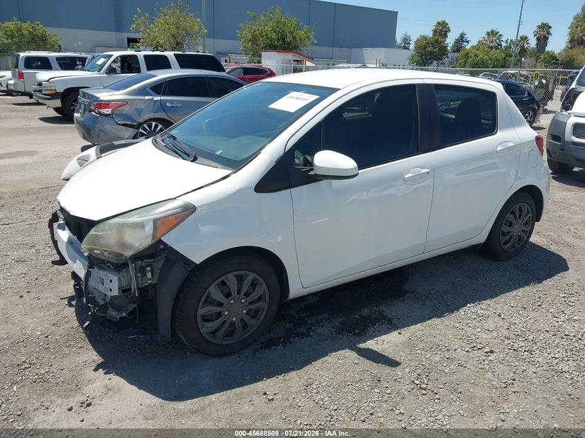 Vin: vnkktud3xfa023758, lot: 46187116, toyota yaris l 20152