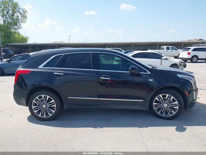 CADILLAC XT5 - zdjęcie 13