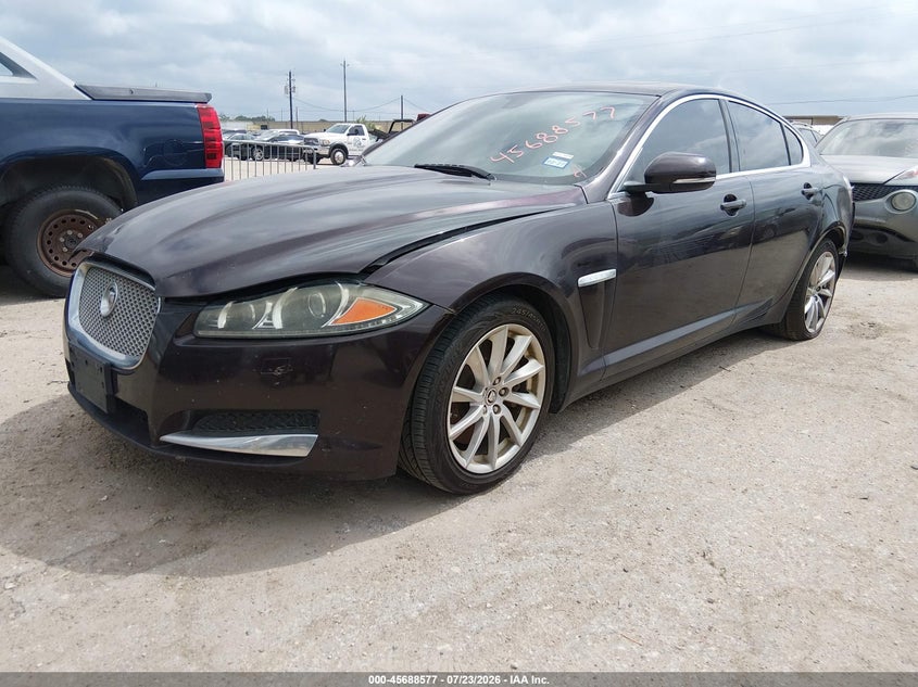 2013 JAGUAR XF auction photo 2