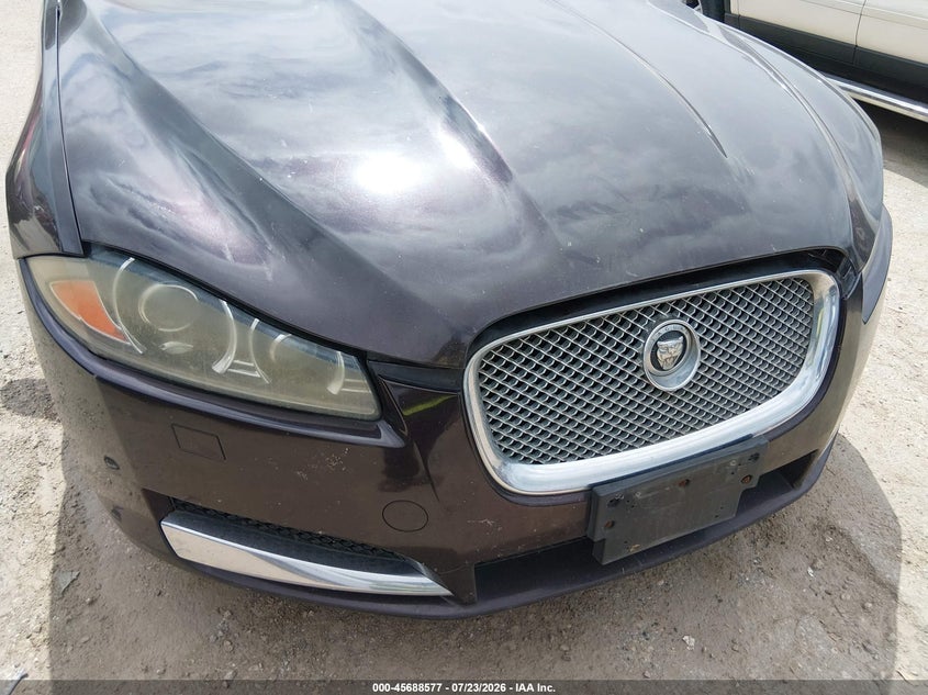 2013 JAGUAR XF auction photo 6