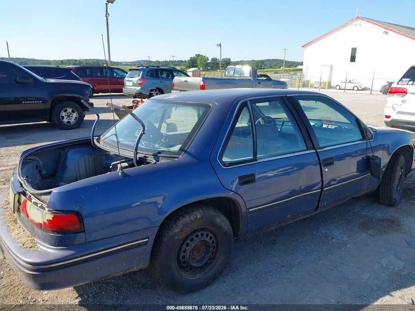 1994 CHEVROLET LUMINA auction photo 6
