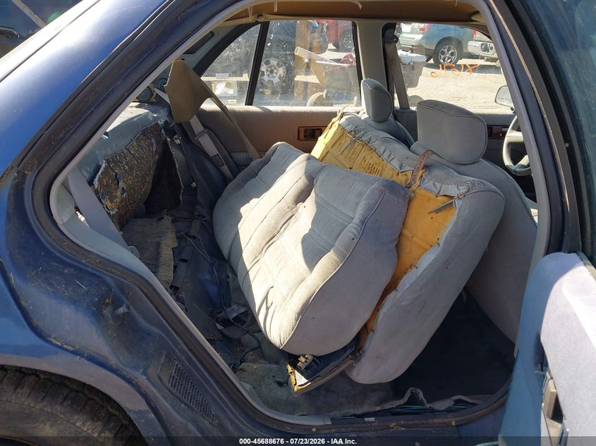 1994 CHEVROLET LUMINA auction photo 8