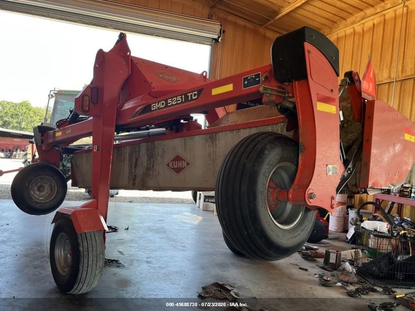 2022 KUHN GMD 5251 TC auction photo 2