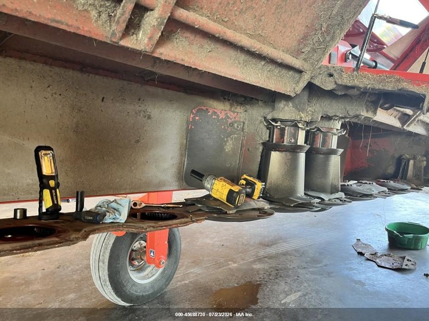 2022 KUHN GMD 5251 TC auction photo 8