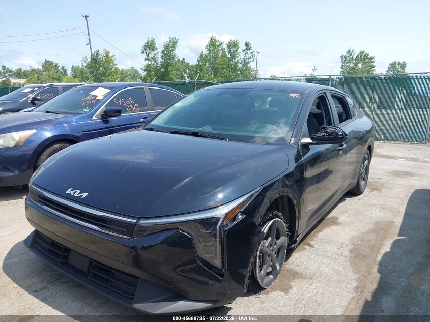 Vin: 3kpft4de6se031326, lot: 46187342, kia k4 lxs 20252
